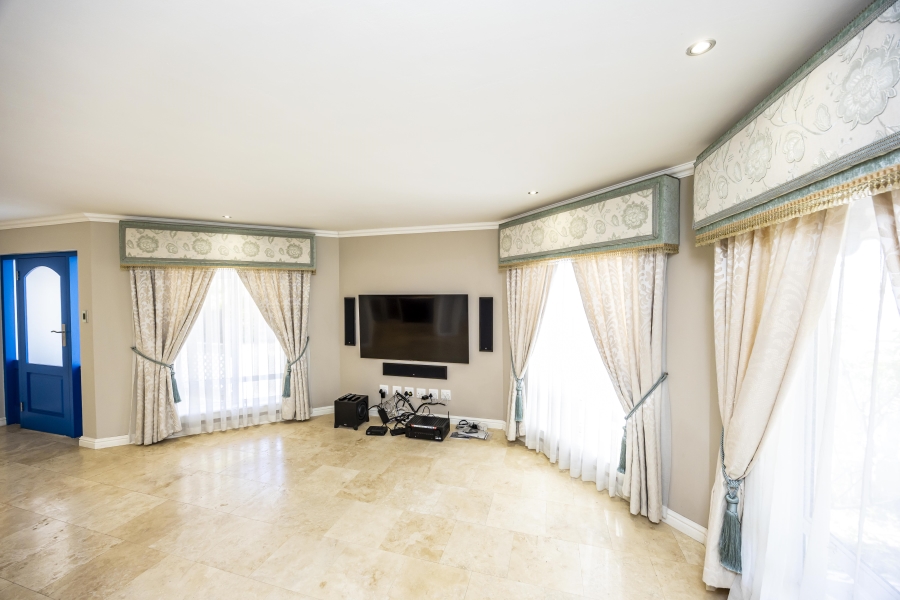 To Let 3 Bedroom Property for Rent in Selborne Eastern Cape